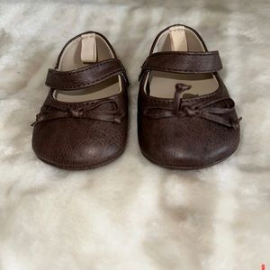 Girls shoes size 1. #s1